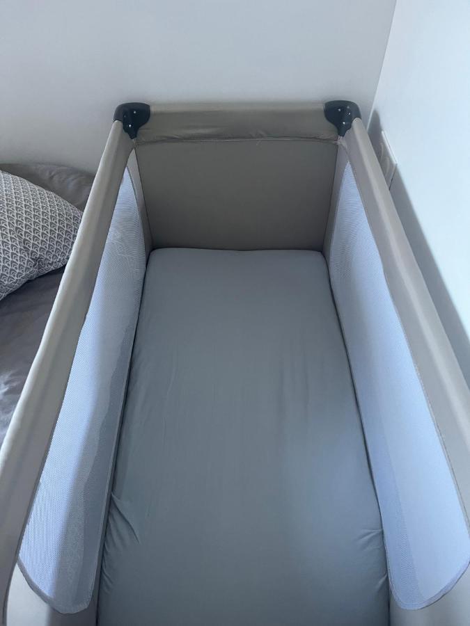 Cosy Appartement Nid De Reve Обервилье Экстерьер фото